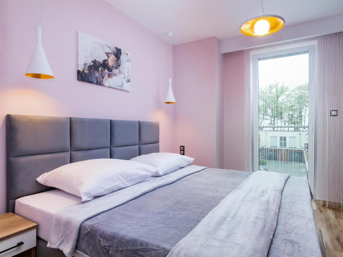 Apartament Porto Santa Rewales Eksteriør bilde