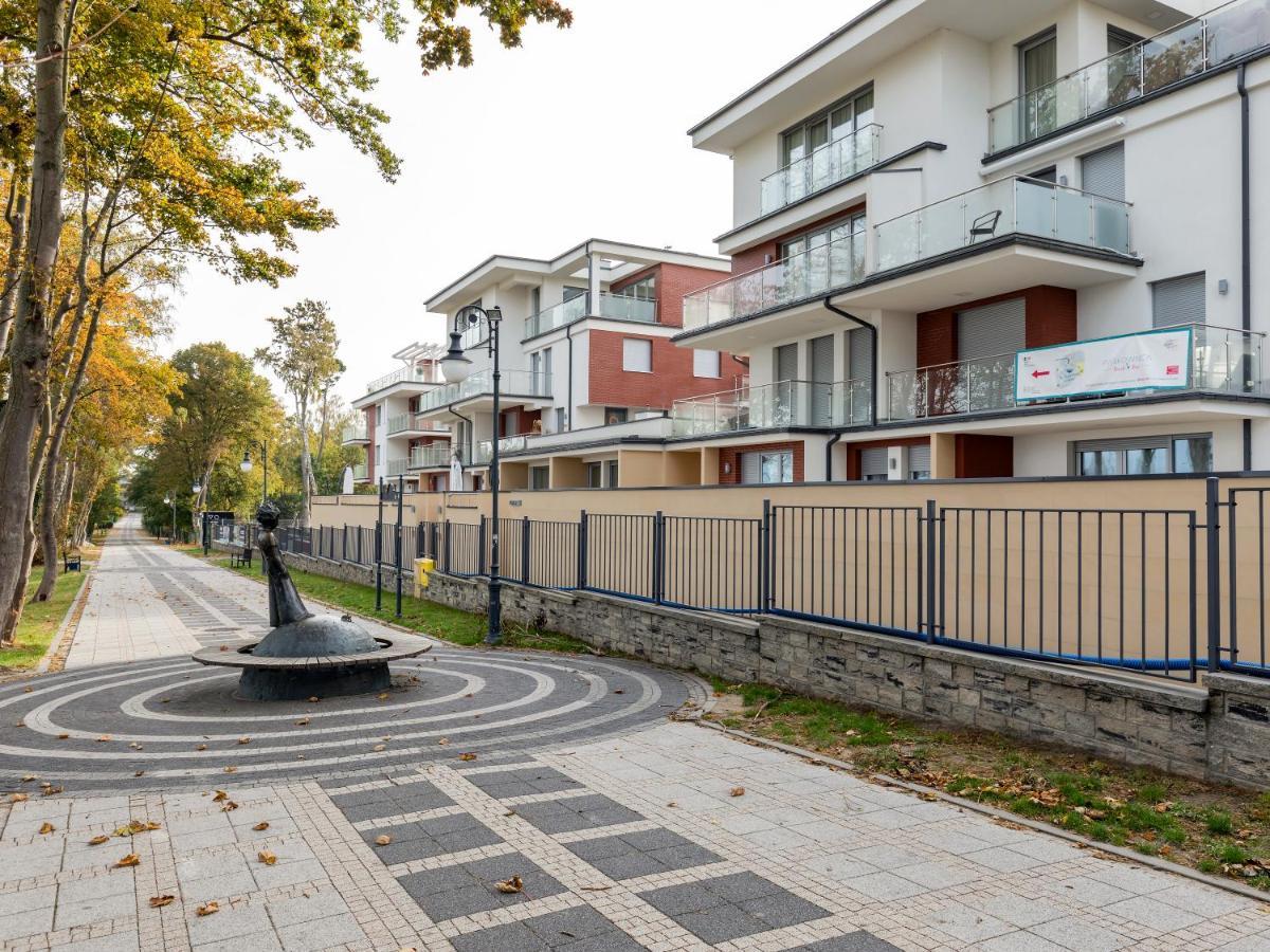 Apartament Porto Santa Rewales Eksteriør bilde